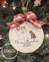 Load image into Gallery viewer, Family Ornament